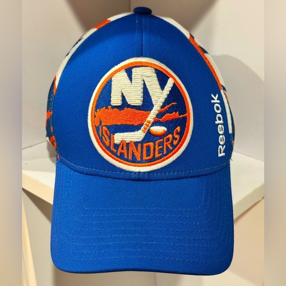 NHL Vintage New York Islanders Snapback Hat